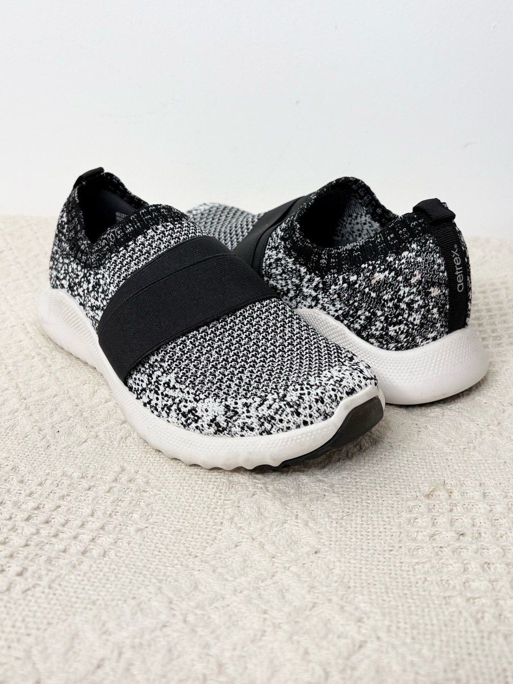 Aetrex Allie Slip On Sneaker Orthotic Casual Shoe Black White Gray